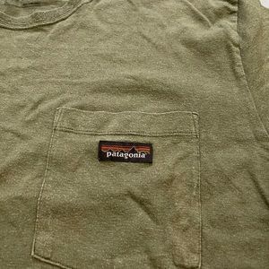 Large Patagonia Tshirt